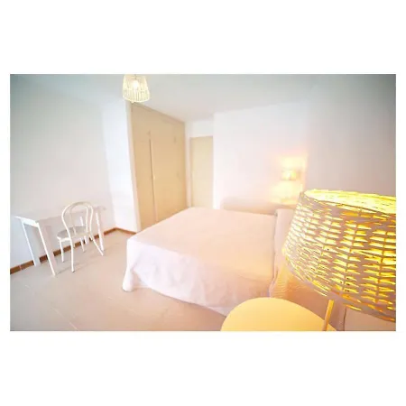 Apartamento Happiness Is An Eye House *